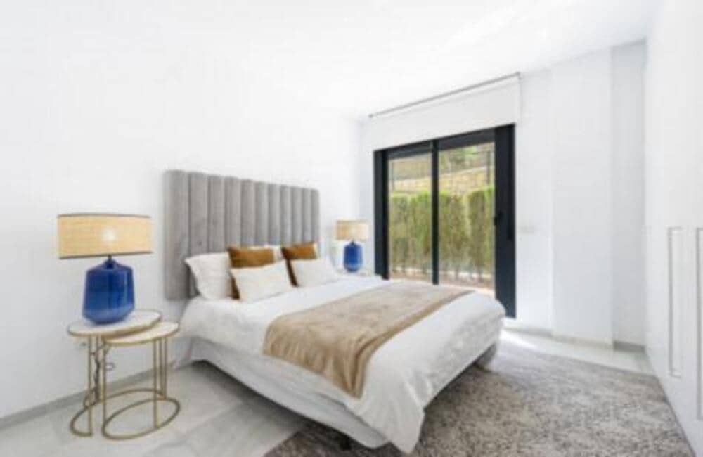 3 bedroom Apartment for rent in Marbella with pool garage - € 4,500 (Ref: 9275698)