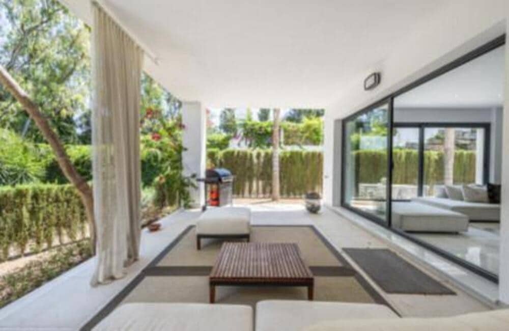 3 bedroom Apartment for rent in Marbella with pool garage - € 4,500 (Ref: 9275698)