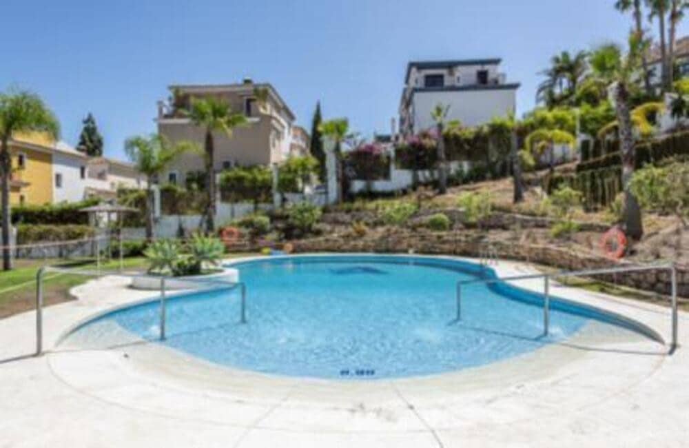 3 bedroom Apartment for rent in Marbella with pool garage - € 4,500 (Ref: 9275698)