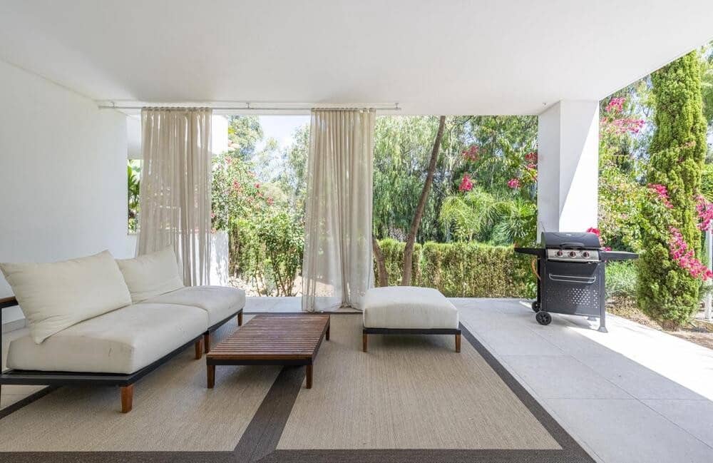 3 bedroom Apartment for rent in Marbella with pool garage - € 4,500 (Ref: 9275698)