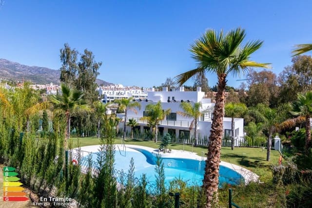 3 bedroom Apartment for rent in Lomas De Marbella, Marbella with pool garage - € 4,500 (Ref: 9275698)