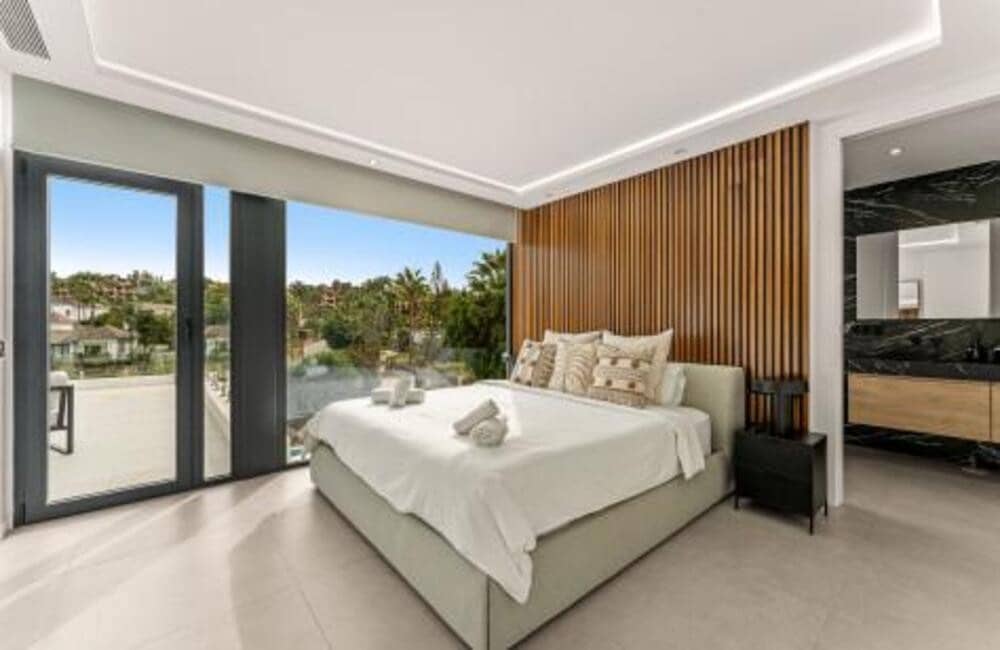 5 camera da letto Villa in vendita in El Paraiso con piscina garage - 1.790.000 € (Rif: 9275701)