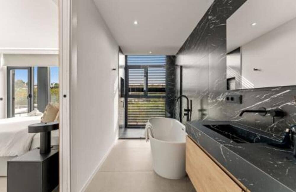 5 camera da letto Villa in vendita in El Paraiso con piscina garage - 1.790.000 € (Rif: 9275701)