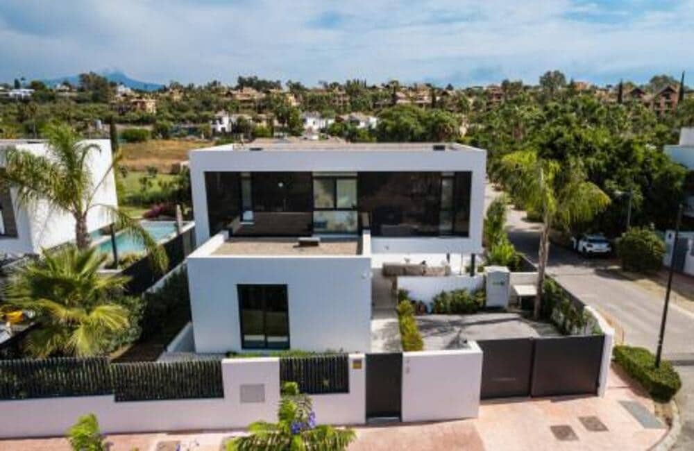 5 camera da letto Villa in vendita in El Paraiso con piscina garage - 1.790.000 € (Rif: 9275701)