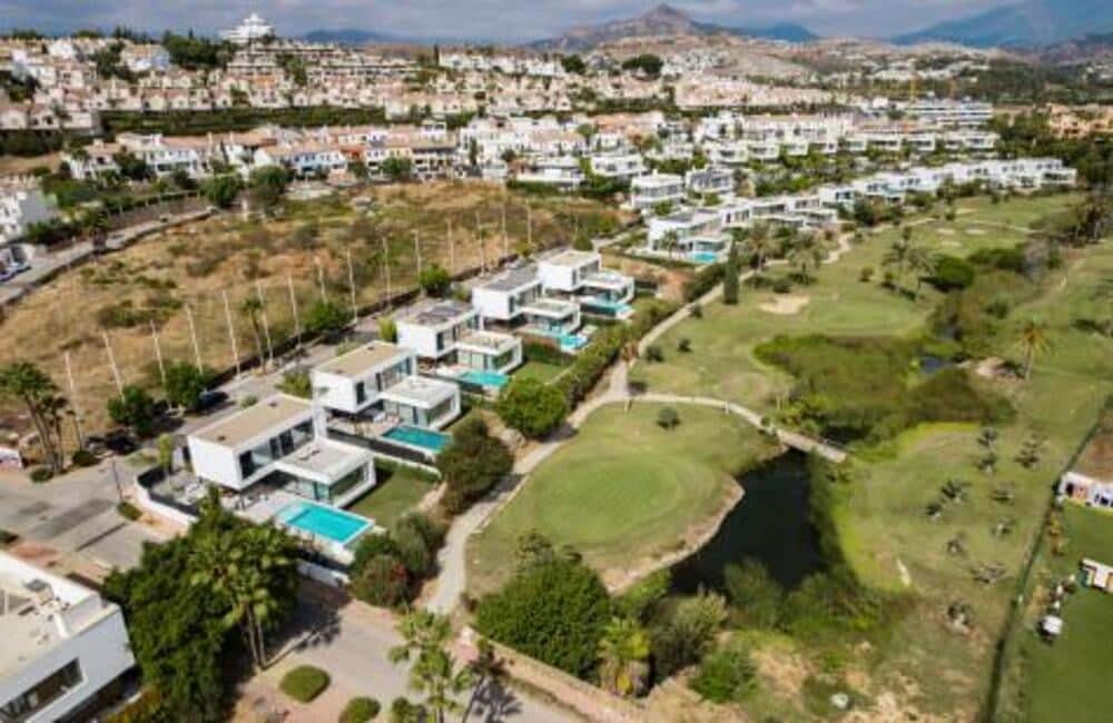 5 camera da letto Villa in vendita in El Paraiso con piscina garage - 1.790.000 € (Rif: 9275701)