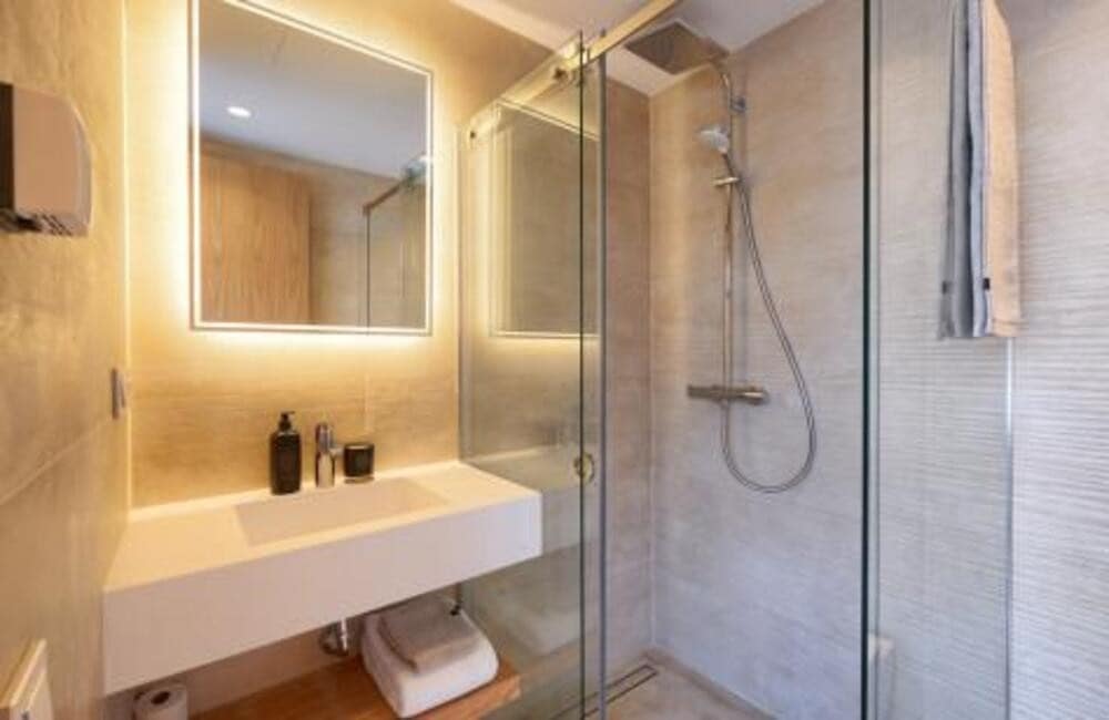 Chalet de 6 habitaciones en El Paraiso en venta con piscina garaje - 1.875.000 € (Ref: 9275702)