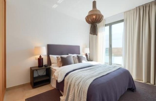 6 quarto Moradia para venda em El Paraiso, Estepona com piscina garagem - 1 875 000 € (Ref: 9275702)