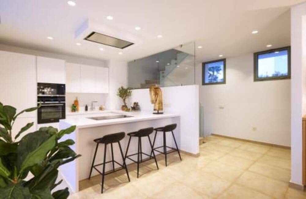 Chalet de 6 habitaciones en El Paraiso en venta con piscina garaje - 1.875.000 € (Ref: 9275702)