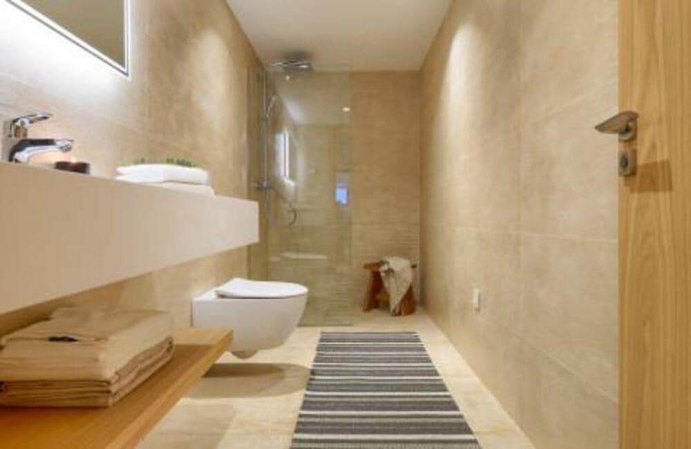 Chalet de 6 habitaciones en El Paraiso en venta con piscina garaje - 1.875.000 € (Ref: 9275702)