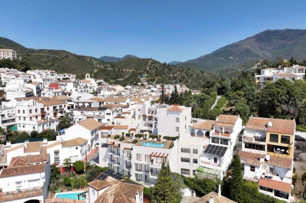 3 slaapkamer Appartement te koop in Benahavis - € 525.000 (Ref: 9280722)