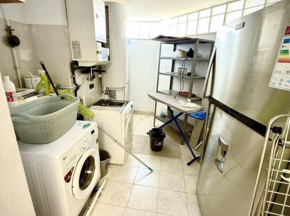 4 bedroom Apartment for rent in Puerto Banus with pool garage - € 4,500 (Ref: 9280724)