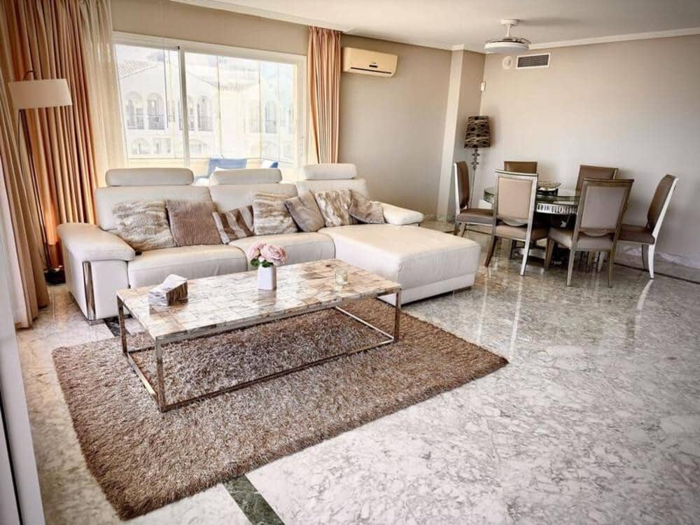 4 bedroom Apartment for rent in Puerto Banus with pool garage - € 4,500 (Ref: 9280724)