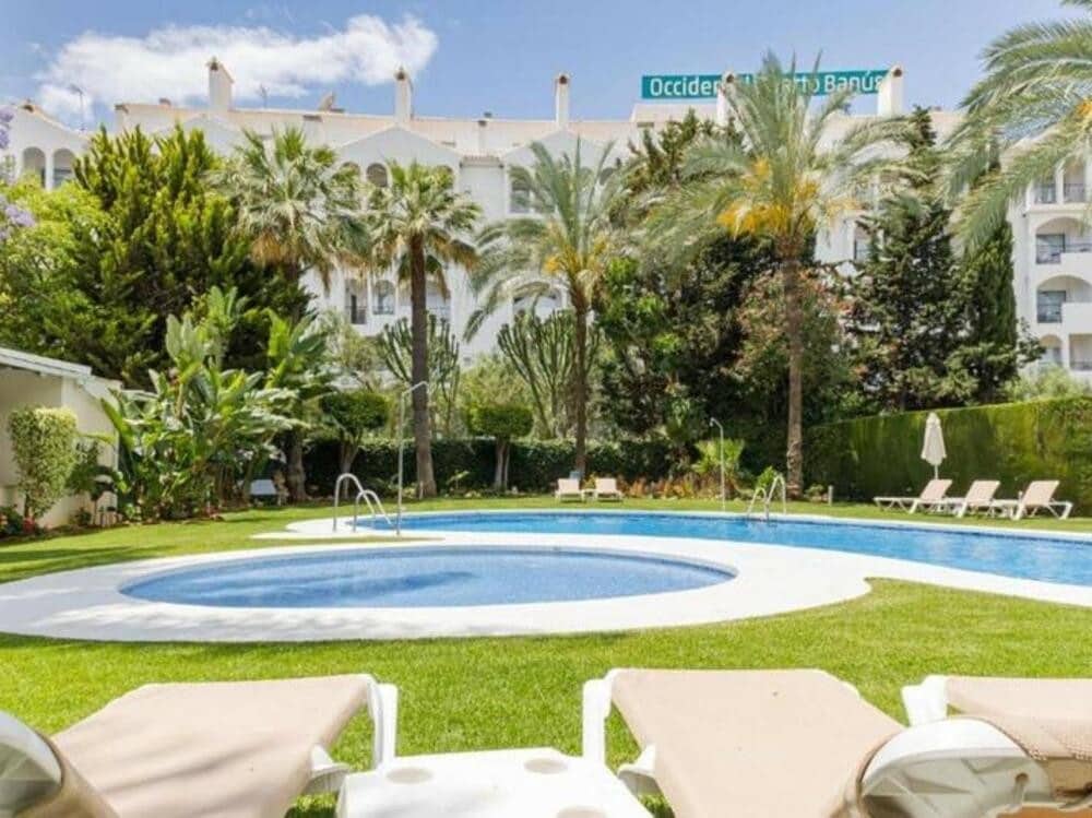 4 bedroom Apartment for rent in Puerto Banus with pool garage - € 4,500 (Ref: 9280724)