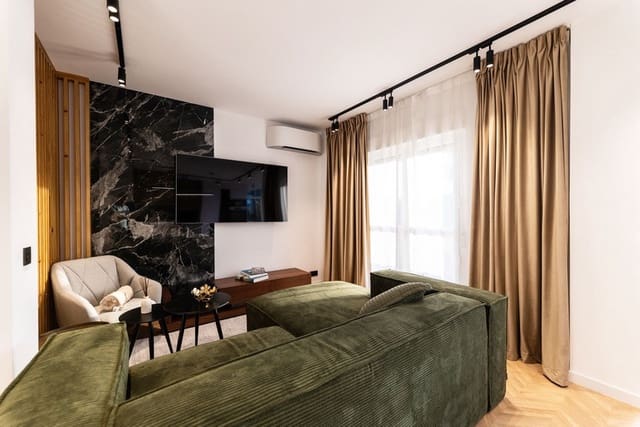 3 soveværelse Penthouse til salg i La Quinta, Benahavís med swimmingpool garage - € 795.000 (Ref: 9285658)