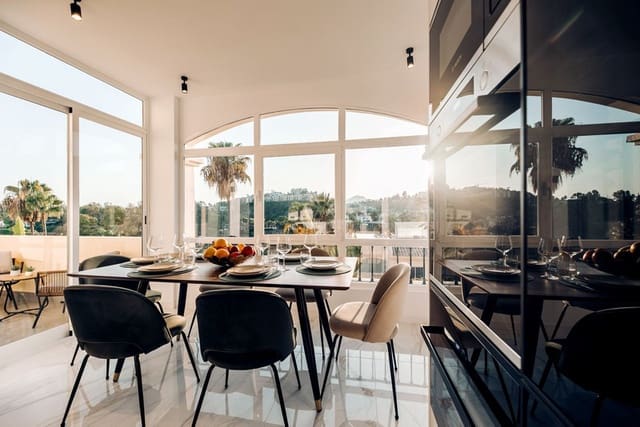 3 soveværelse Penthouse til salg i La Quinta, Benahavís med swimmingpool garage - € 795.000 (Ref: 9285658)