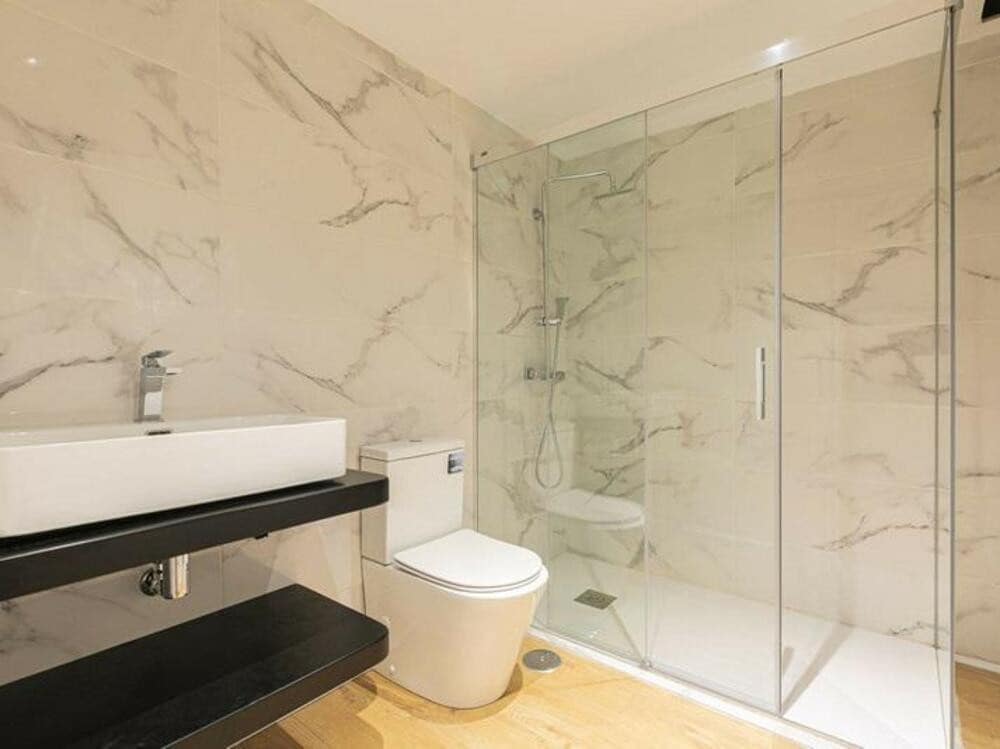 3 soverom Leilighet til salgs i Nueva Andalucia med svømmebasseng garasje - € 620 000 (Ref: 9285662)