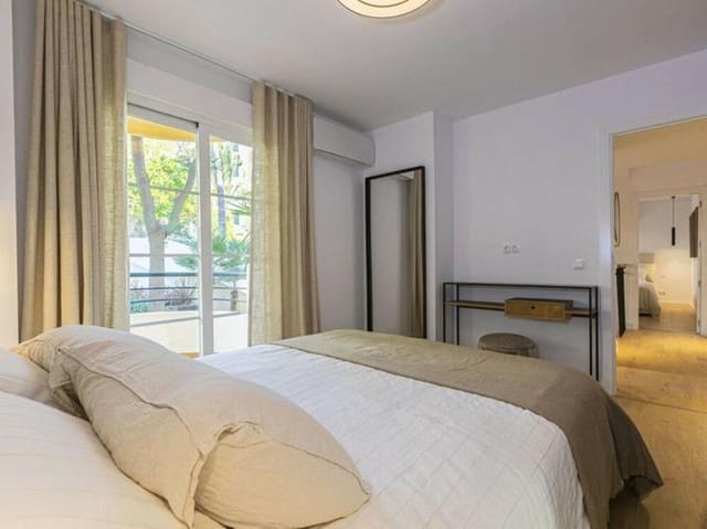 3 soverom Leilighet til salgs i Nueva Andalucía Centro, Marbella med svømmebasseng garasje - € 620 000 (Ref: 9285662)