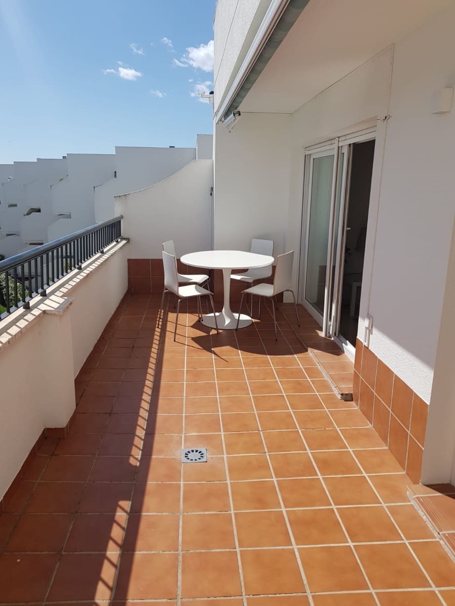 2 camera da letto Attico da affittare in San Pedro de Alcantara con piscina garage - 2.300 € (Rif: 9290914)