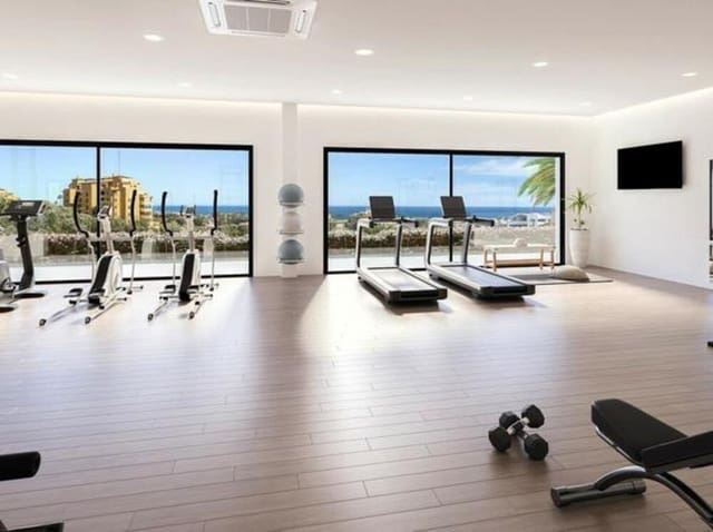 3 soveværelse Semi-Rækkehus til salg i La Concha - Resina Golf, Estepona med swimmingpool garage - € 1.468.000 (Ref: 9290916)