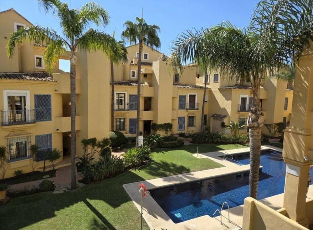 3 slaapkamer Appartement te huur in Marbella met zwembad garage - € 3.000 (Ref: 9290917)