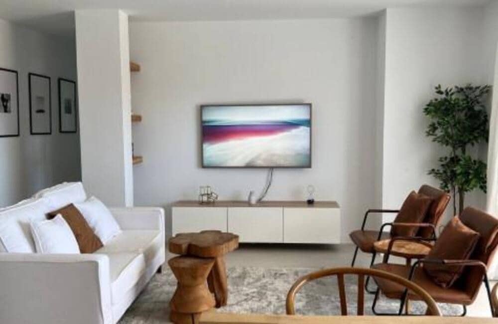 4 soveværelse Penthouse til leje i Los Arqueros med swimmingpool garage - € 4.000 (Ref: 9296605)