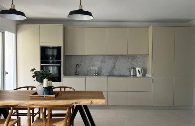 4 bedroom Penthouse for rent in Los Arqueros, Benahavís with pool garage - € 4,000 (Ref: 9296605)