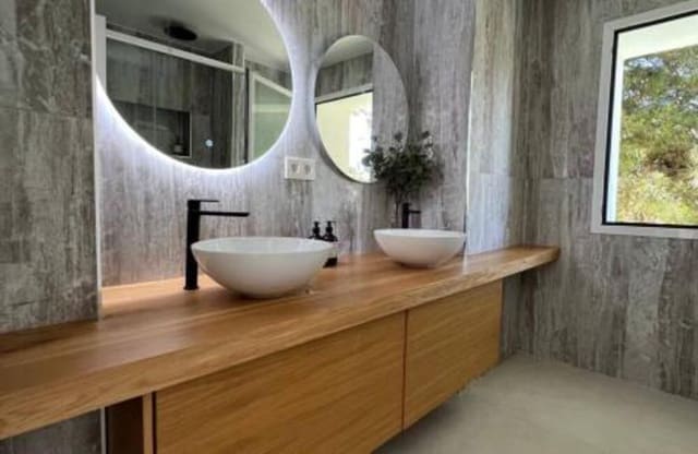 4 bedroom Penthouse for rent in Los Arqueros, Benahavís with pool garage - € 4,000 (Ref: 9296605)