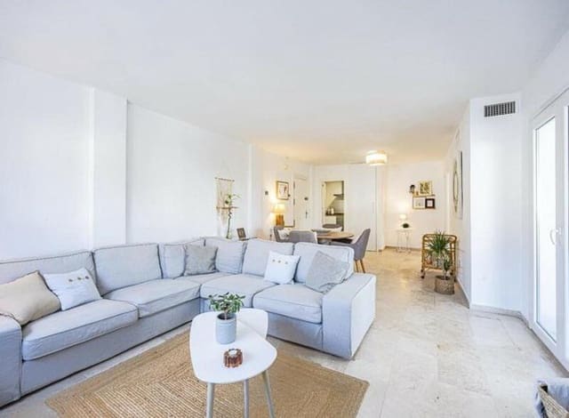 2 bedroom Apartment for rent in Nueva Andalucía Centro, Marbella with pool garage - € 2,700 (Ref: 9296607)