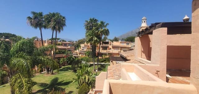 4 sypialnia Dom do wynajęcia w Nagüeles Alto, Marbella z basenem garażem - 4 500 € (Ref: 9303021)