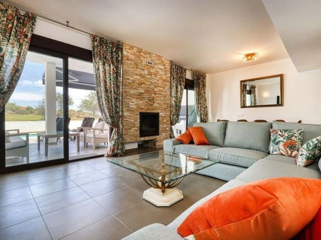 4 makuuhuone Paritalo vuokrattavana paikassa Valle Romano Golf, Estepona mukana uima-altaan - 4 000 € (Ref: 9303022)