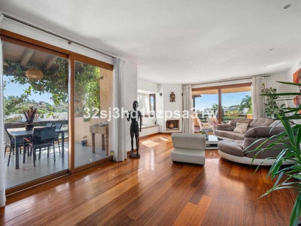 Ático de 4 habitaciones en Saladillo-Benamara en venta con piscina garaje - 780.000 € (Ref: 9303023)