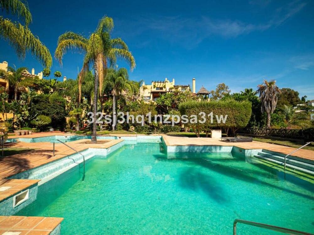 Ático de 4 habitaciones en Saladillo-Benamara en venta con piscina garaje - 780.000 € (Ref: 9303023)