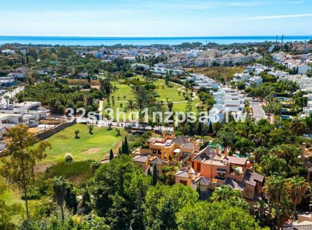 Ático de 4 habitaciones en Saladillo-Benamara en venta con piscina garaje - 780.000 € (Ref: 9303023)