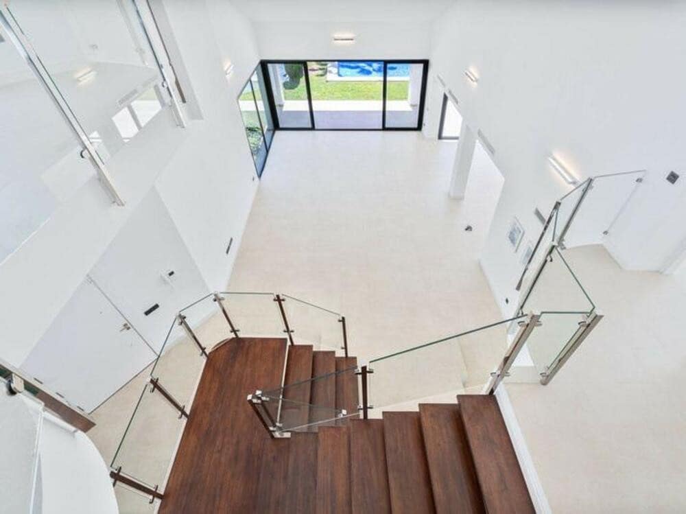 4 sypialnia Willa na sprzedaż w San Pedro de Alcantara z basenem garażem - 2 650 000 € (Ref: 9303024)