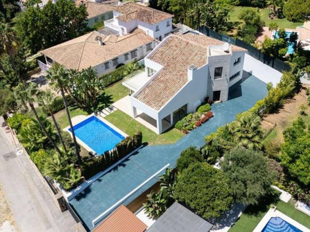 4 soverom Villa til salgs i San Pedro de Alcantara med svømmebasseng garasje - € 2 650 000 (Ref: 9303024)