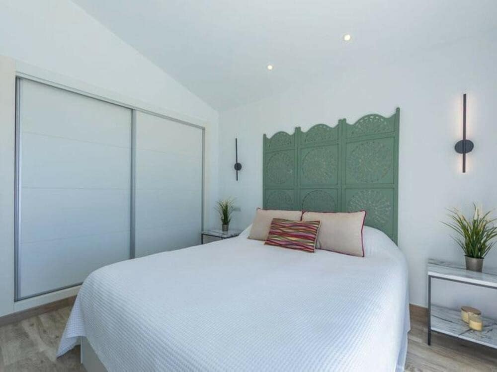 3 bedroom Villa for sale in Bahia Dorada with pool garage - € 750,000 (Ref: 9303026)