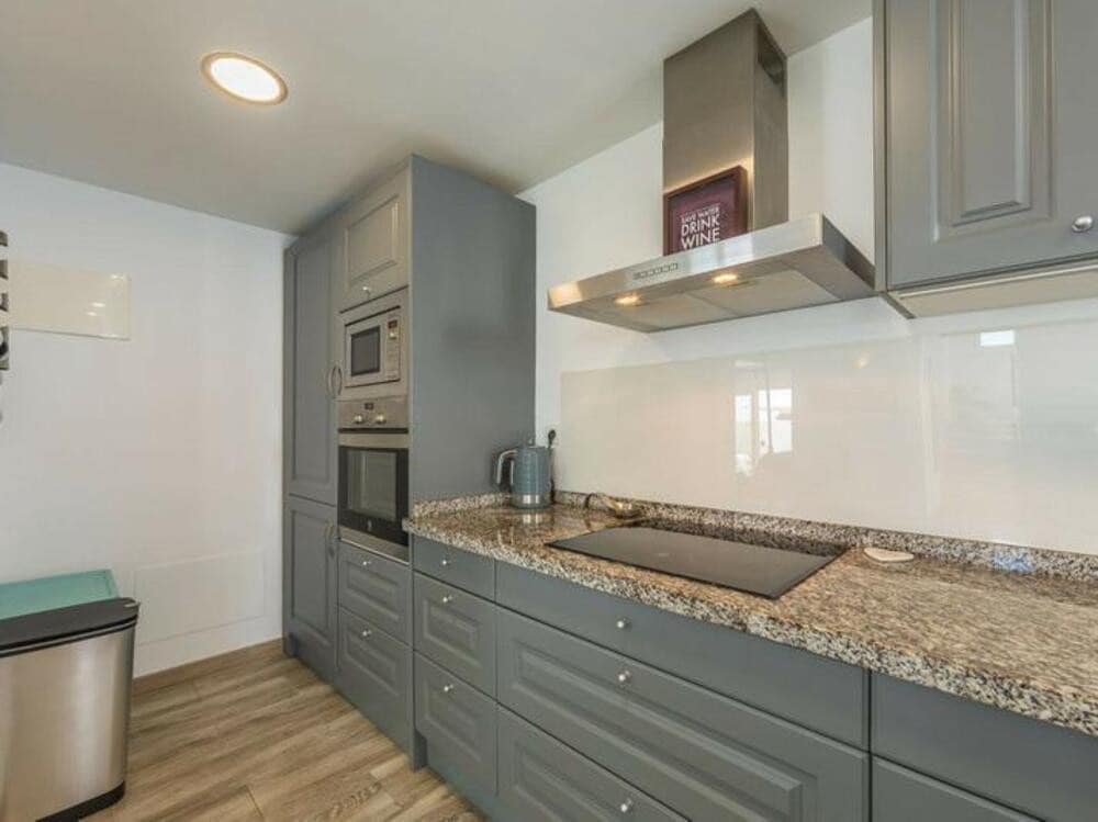 3 bedroom Villa for sale in Bahia Dorada with pool garage - € 750,000 (Ref: 9303026)