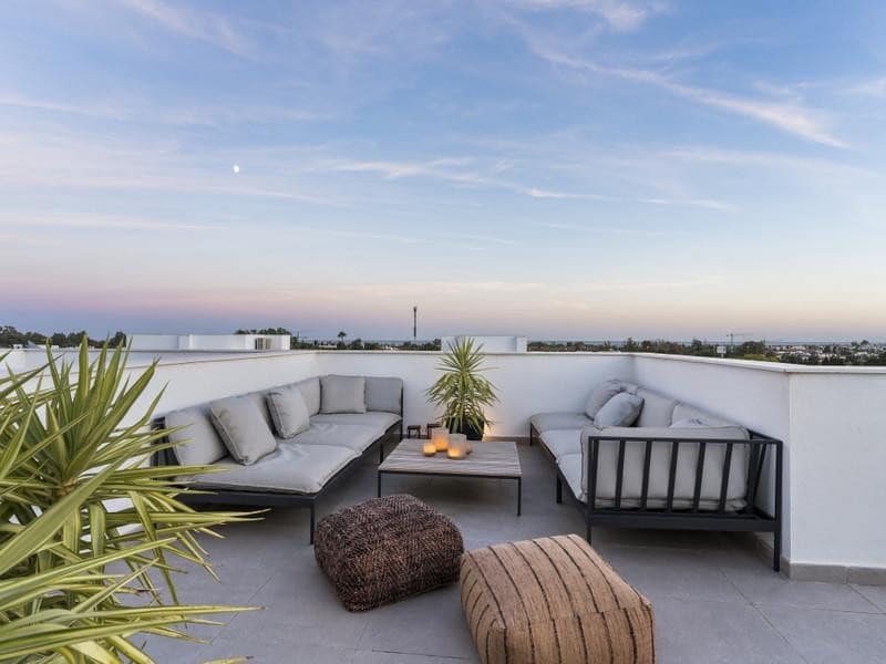 5 slaapkamer Huis te koop in Nueva Andalucia met zwembad garage - € 1.295.000 (Ref: 9303027)