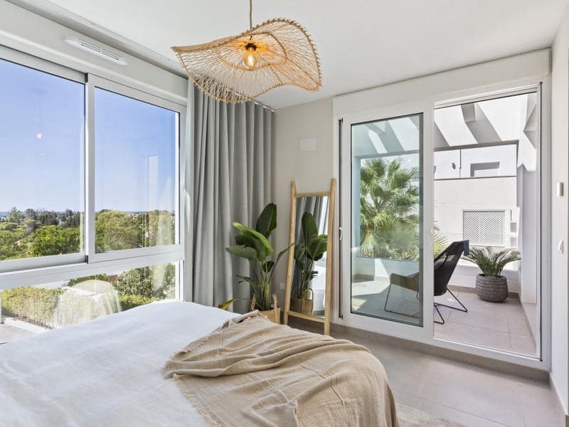 5 slaapkamer Huis te koop in Nueva Andalucia met zwembad garage - € 1.295.000 (Ref: 9303027)