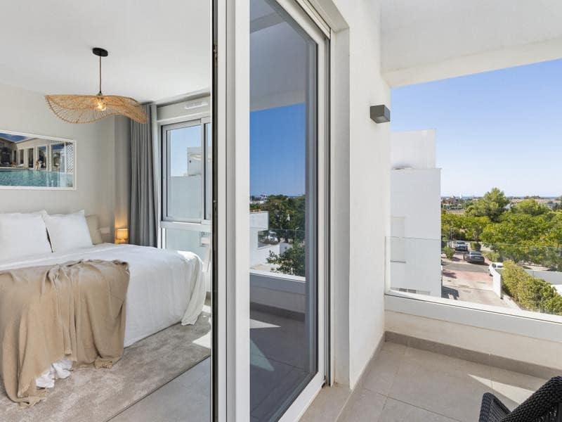 5 slaapkamer Huis te koop in Nueva Andalucia met zwembad garage - € 1.295.000 (Ref: 9303027)