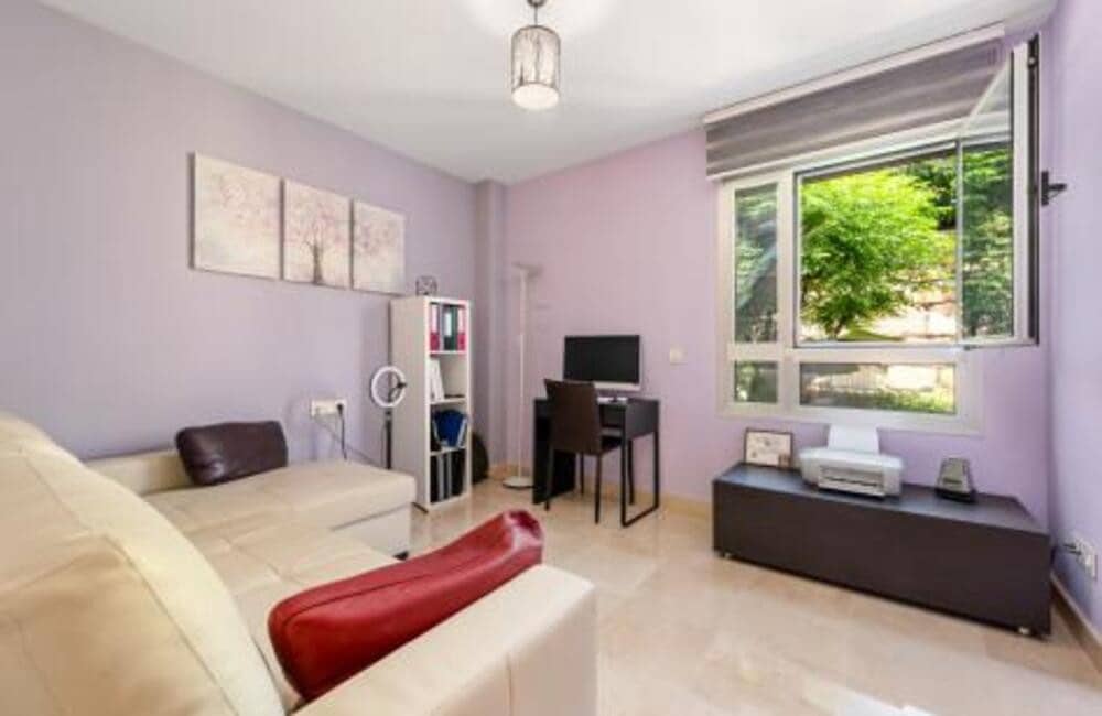 3 soverom Leilighet til salgs i Benahavis med svømmebasseng garasje - € 650 000 (Ref: 9308191)