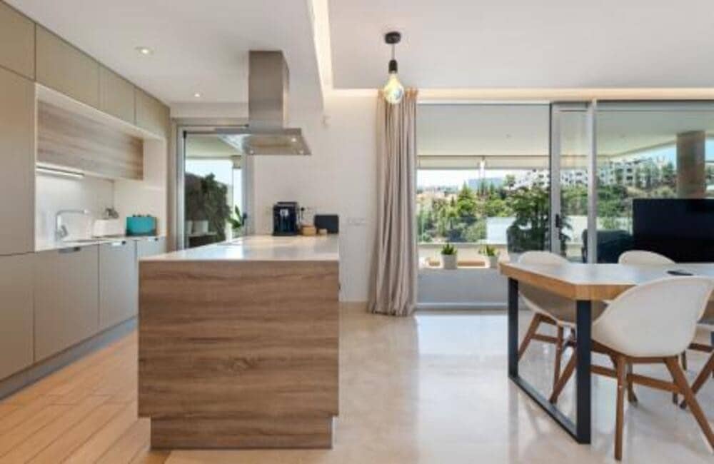 3 soverom Leilighet til salgs i Benahavis med svømmebasseng garasje - € 650 000 (Ref: 9308191)