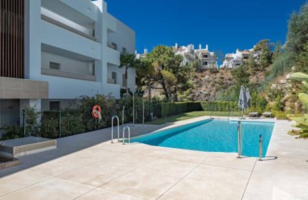 3 soverom Leilighet til salgs i Benahavis med svømmebasseng garasje - € 650 000 (Ref: 9308191)