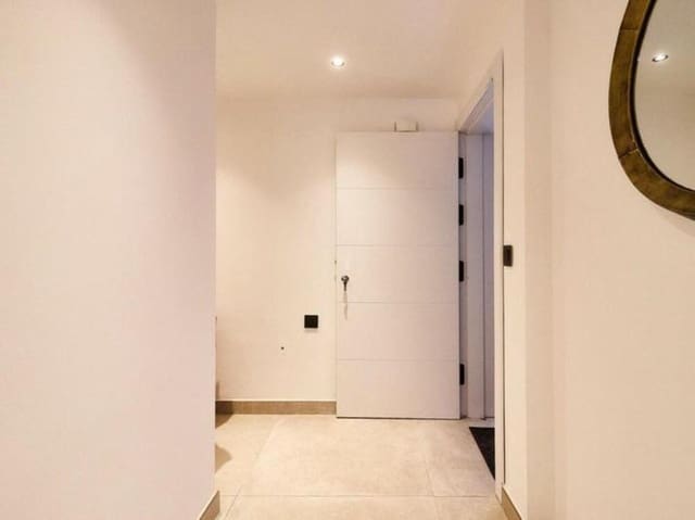 3 Zimmer Apartment zu verkaufen in Zona Puerto Deportivo, Fuengirola - 497.000 € (Ref: 9308193)