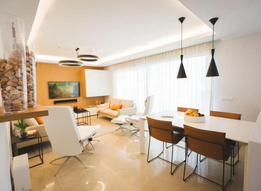 3 chambre Penthouse à vendre à Estepona avec piscine garage - 1 395 000 € (Ref: 9310411)