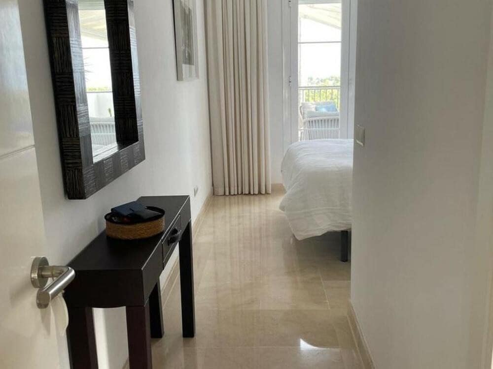 2 makuuhuone Huoneisto vuokrattavana paikassa Benahavis mukana uima-altaan 
autotalli - 2 300 € (Ref: 9310413)