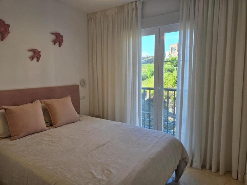 2 makuuhuone Huoneisto vuokrattavana paikassa Benahavis mukana uima-altaan 
autotalli - 2 300 € (Ref: 9310413)