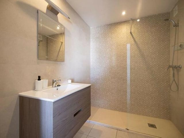 2 bedroom Apartment for rent in Rodeo Alto - Guadaiza - La Campana, Marbella with pool garage - € 2,800 (Ref: 9310414)