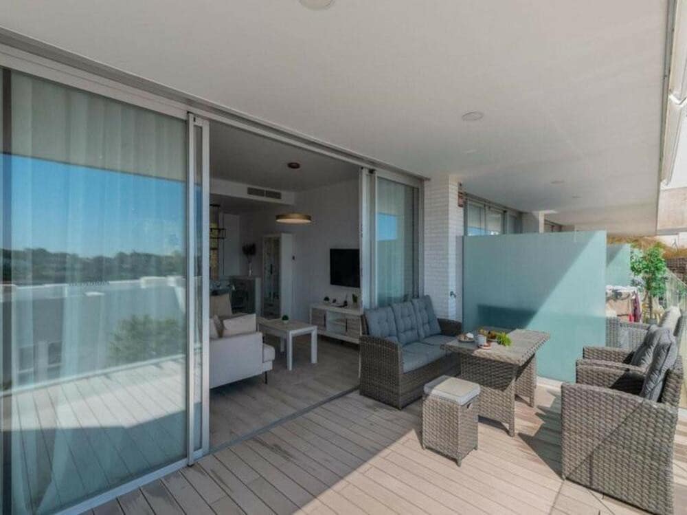 3 soveværelse Byhus til leje i Benahavis med swimmingpool garage - € 3.500 (Ref: 9317148)