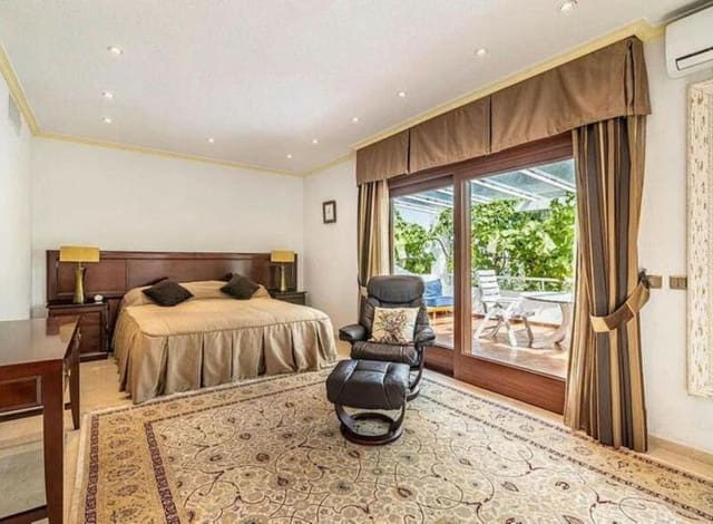 5 camera da letto Villa da affittare in Costalita, Estepona con piscina garage - 7.000 € (Rif: 9317149)